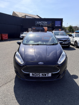 2015 Ford Fiesta 1.3 Zetec in Black — image 2