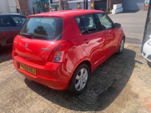 2008 Suzuki Swift 1.5 Glx 5dr in Red — image 4