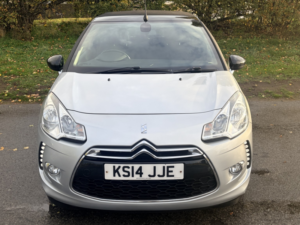 2014 Citroen Ds3 Cabrio 1.6 E-Hdi Airdream Dstyle Plus in Silver — image 3