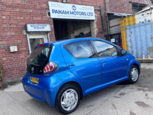 2009 Toyota Aygo 1.0 Vvt-I Blue Multimode Euro 4 5dr in Blue — image 2