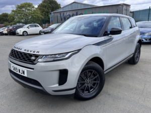 2019 Land Rover Range Rover Evoque 2.0 P200 Mhev in Silver — image 3