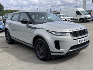 2019 Land Rover Range Rover Evoque 2.0 P200 Mhev in Silver — image 4