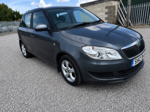 2012 Skoda Fabia 1.2 Se in Grey — image 4