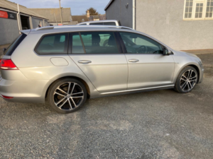 2017 Volkswagen Golf 2.0 Tdi Bluemotion Tech Gtd in Silver — image 2