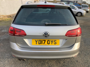 2017 Volkswagen Golf 2.0 Tdi Bluemotion Tech Gtd in Silver — image 3