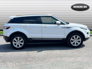 2013 Land Rover Range Rover Evoque 2.2 Range Rover Evoque Pure Tech Sd4 Auto 4WD 5dr in White — image 2