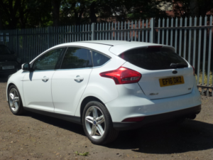 2016 Ford Focus 1.5t Ecoboost Titanium Hatchback 5dr Petrol Auto Euro 6 (s/s) (150 Ps) in White — image 3
