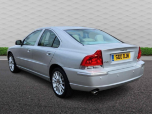 2008 Volvo S60 2.0t Se Lux 4dr in Silver — image 4