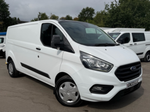 2022 Ford Transit Custom Custom 340 Ecoblue Trend — image 3