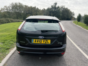 2010 Ford Focus 1.6 Zetec in Black — image 4