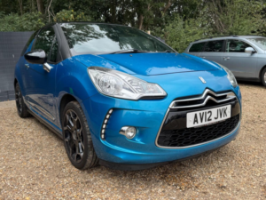 2012 Citroen Ds3 1.6 Vti Dstyle Plus Euro 5 3dr in Blue — image 4