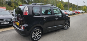 2015 Citroen C3 Picasso 1.2 Puretech Platinum in Black — image 3