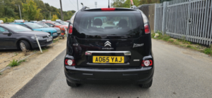 2015 Citroen C3 Picasso 1.2 Puretech Platinum in Black — image 4