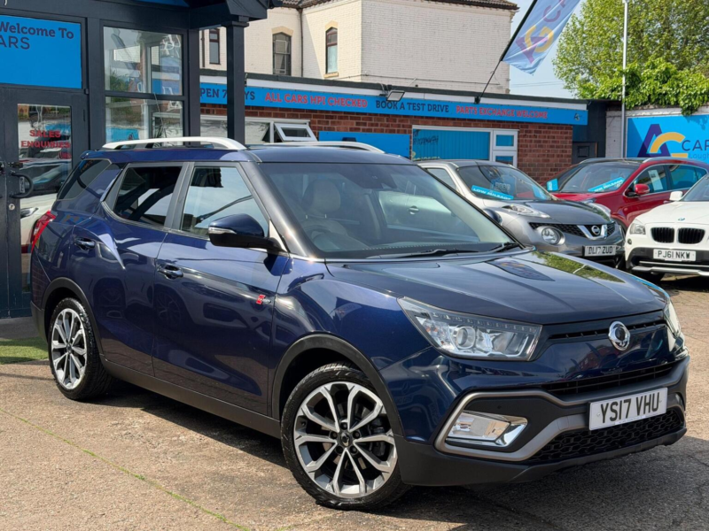 2017 Ssangyong Tivoli Xlv 1.6 E-Xdi Elx Auto 4WD Euro 6 5dr in Blue — image 1