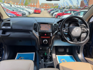 2017 Ssangyong Tivoli Xlv 1.6 E-Xdi Elx Auto 4WD Euro 6 5dr in Blue — image 2