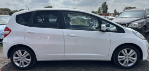 2015 Honda Jazz 1.4 I-Vtec Es Plus in White — image 3