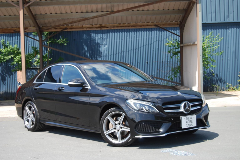 2014 Mercedes-Benz C Class C200 Avantgarde Amg Line in Black — image 1