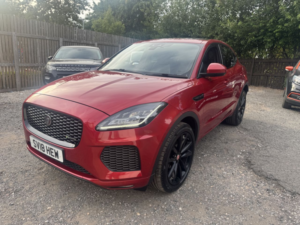 2018 Jaguar E-Pace 2.0 D180 R-Dynamic Se SUV 5dr Diesel Auto AWD Euro 6 (s/s) (180 Ps) in Red — image 3