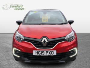 2019 Renault Captur 1.3 Iconic Tce 130 My19 in Red — image 2