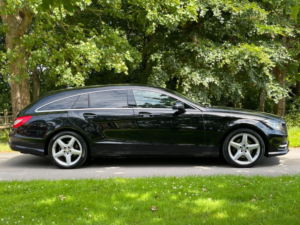 2013 Mercedes-Benz Cls 2.1 Cls250 Cdi Blueefficiency Amg Sport in Black — image 2