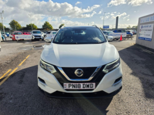 2018 Nissan Qashqai 1.6 Dci Tekna Euro 6 (s/s) 5dr in White — image 2