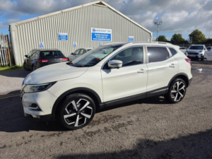 2018 Nissan Qashqai 1.6 Dci Tekna Euro 6 (s/s) 5dr in White — image 3
