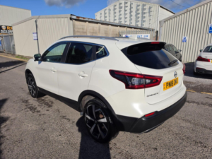 2018 Nissan Qashqai 1.6 Dci Tekna Euro 6 (s/s) 5dr in White — image 4