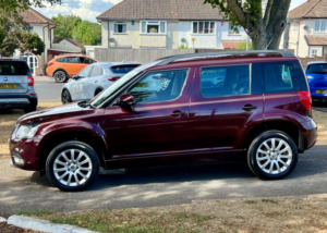 2015 Skoda Yeti 1.2 Tsi Se L in Red — image 4