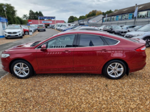 2015 Ford Mondeo 2.0 Tdci Titanium Euro 6 (s/s) 5dr in Red — image 3