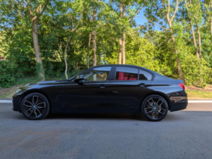 2015 BMW 3 Series 2.0 320i Se Auto Xdrive Euro 6 (s/s) 4dr in Black — image 4