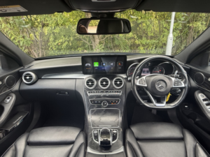 2017 Mercedes-Benz C Class 2.1 C250d Amg Line in Black — image 4