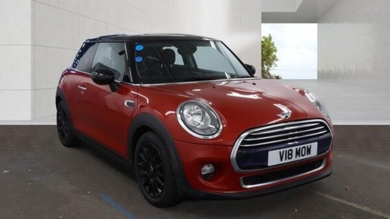 2015 MINI Hatch 1.5 Cooper Euro 6 (s/s) 3dr in Red — image 1