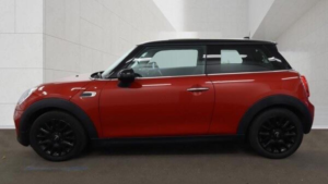 2015 MINI Hatch 1.5 Cooper Euro 6 (s/s) 3dr in Red — image 6