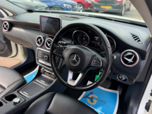 2016 Mercedes-Benz A Class 2.1 A200d Sport (premium) 7g-Dct Euro 6 (s/s) 5dr in White — image 3