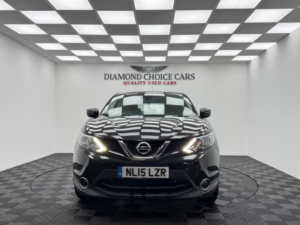 2015 Nissan Qashqai 1.5 Dci Acenta in Black — image 2
