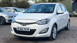 2012 Hyundai I20 1.2 Active Euro 5 5dr in White — image 3