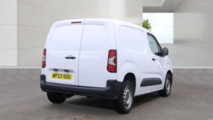 2023 Vauxhall Combo 1.5 Turbo D 2300 Prime Panel Van 5dr Diesel Manual L1 H1 Euro 6 100 Ps in White — image 4
