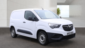 2023 Vauxhall Combo 1.5 Turbo D 2300 Prime Panel Van 5dr Diesel Manual L1 H1 Euro 6 100 Ps in White — image 5