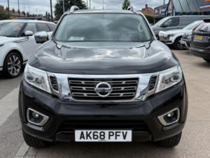 2018 Nissan Navara 2.3 Dci Tekna Auto 4WD Euro 6 4dr in Black — image 3