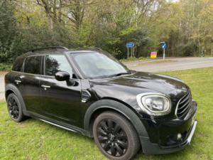 2018 MINI Countryman 2.0 Cooper D Countryman in Black — image 2