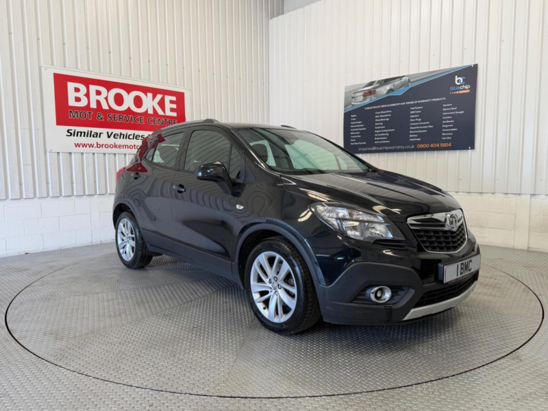 2016 Vauxhall Mokka 1.4i Turbo Exclusiv Auto 2WD Euro 6 5dr in Black — image 1