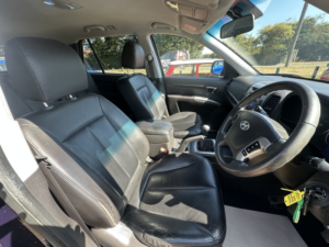 2011 Hyundai Santa Fe 2.2 Crdi Premium in Blue — image 2