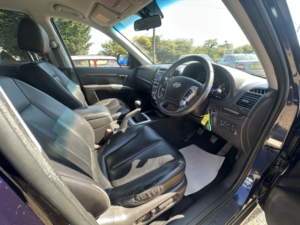 2011 Hyundai Santa Fe 2.2 Crdi Premium in Blue — image 3