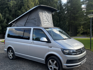 2015 Volkswagen Transporter Campervan in Silver — image 4