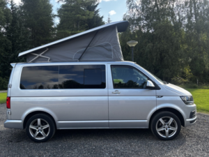 2015 Volkswagen Transporter Campervan in Silver — image 5