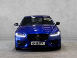 2018 Jaguar Xf 2.0i R-Sport Auto AWD Euro 6 (s/s) 4dr in Blue — image 5