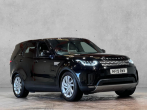 2019 Land Rover Discovery 2.0 Sd4 Hse Auto 4WD Euro 6 (s/s) 5dr in Black — image 3