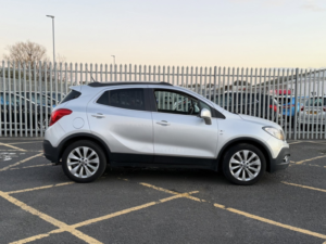2015 Vauxhall Mokka 1.4i Turbo Se SUV 5dr Petrol Manual 4WD Euro 6 (s/s) (140 Ps) in Multicolour — image 4