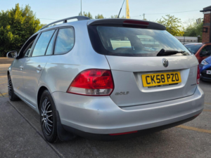 2008 Volkswagen Golf 1.9 Tdi Bluemotion Euro 4 5dr in Silver — image 4