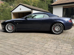 2007 Aston Martin Db9 5.9 in Blue — image 4